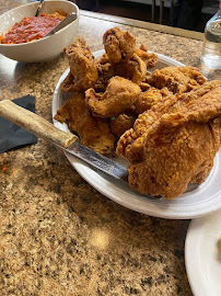 Bee Healthy Cafe (Edmond Center Court)