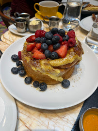 Terrace Pointe Café