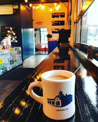 Lucky's Coffee Garage
