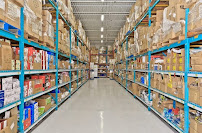 Canadian Wholesale Distributors - Canadianwd