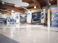 Dick's Hillsboro Hyundai