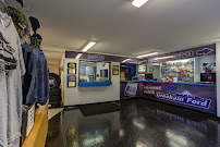 Gresham Ford - Sales & Leasing