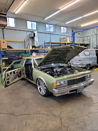 Classic Cars LLC