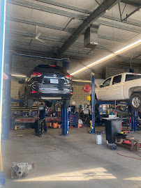 DHM Automotive llc