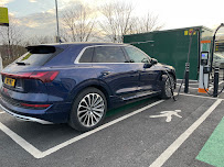 Smart Charge Charging Station