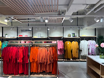 HANGER STORE