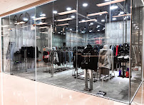THE DENIM STORE