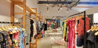 Louis Vuitton Island Store