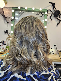 Mademoiselle Coiffe ! - Coiffeur Montpellier - Coloration végétale Montpellier