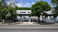 Kaitazoff Motors - Automotora en Malvin, Montevideo.