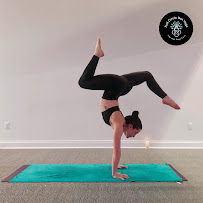 Full Circle Hot Yoga