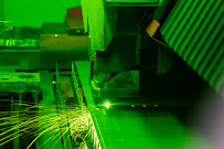 Plegado, punzonado y corte láser REM-IRU S.L.