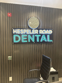 Floss Dental Cambridge