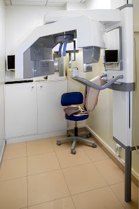 Hima Dental Coslada S.L.