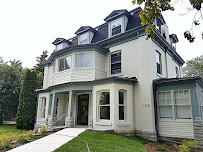 Hedgewood House