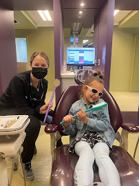 M2 Dentistry for Children & Teens