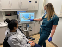 Academy Dental Group in Winnipeg