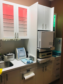 Mint Leaf Dental Clinic in Markham