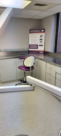 UPMC Presbyterian Dental Center