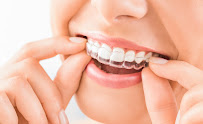 Clínica Dental ARAVACA y POZUELO | Doctores Chabani