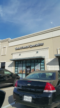 Texas Dental Specialists - Dr. Omar Yousuf