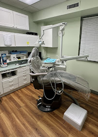 Dentist at HealthOne Harbourfront