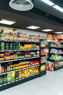 مخزن يونس لتجارة المواد الغذايية Younus Foodstuff Trading Store LLC