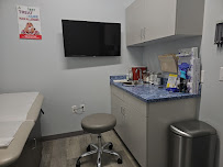 DHR Health