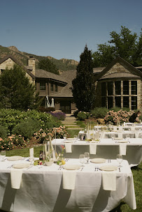 Wingwoman Weddings