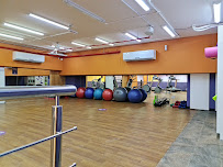 Athletica 247 Janabiya