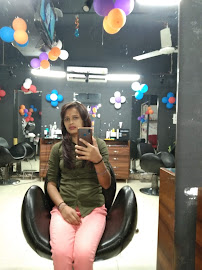 JINI the Artistic Unisex salon Indore