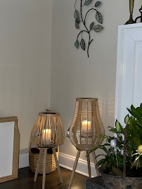 Hom Decor Warehouse