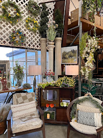 Home Decor Warehouse