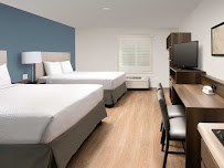 La Quinta Inn & Suites by Wyndham Lexington Park - Patuxent
