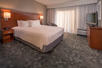 Holiday Inn Washington-College Park (I-95) by IHG
