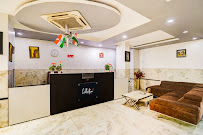 Townhouse Merriment Near ISKCON Temple Noida