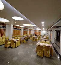 Almondz Hotel