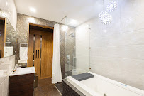 Capital O Hotel Metro View Inn Near Satyam Inox Patel Nagar