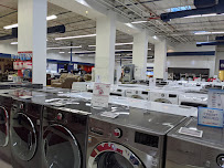 Baillio's Appliances, Electronics and Mattress Store