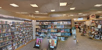 Daily Planet Book Store
