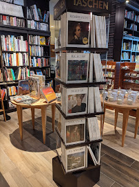 The Book Jewel