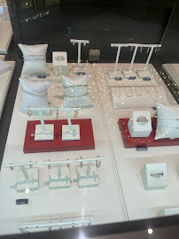Michael Hill Masonville Jewelry Store