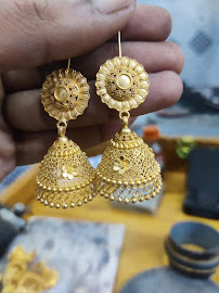 Al Hassnain jewellers inc