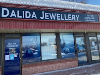 Michael Hill Bayshore Jewelry Store