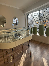 Melanie Auld Jewelry