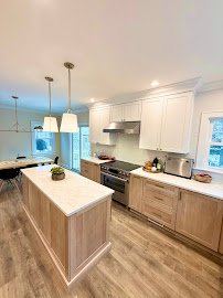 LE Furniture Restoration LLC