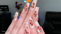 Elegant nails salon & spa