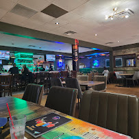 The Three Idiots - Bar & Lounge
