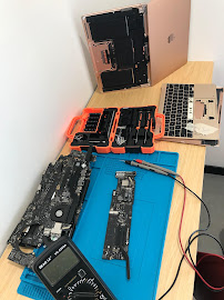 Laptop MacBook Repair service Dubai