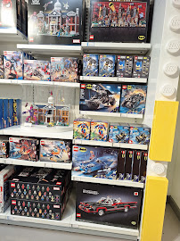 The LEGO® Store Jersey Gardens